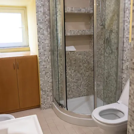 Dolce - Rione Monti * روما